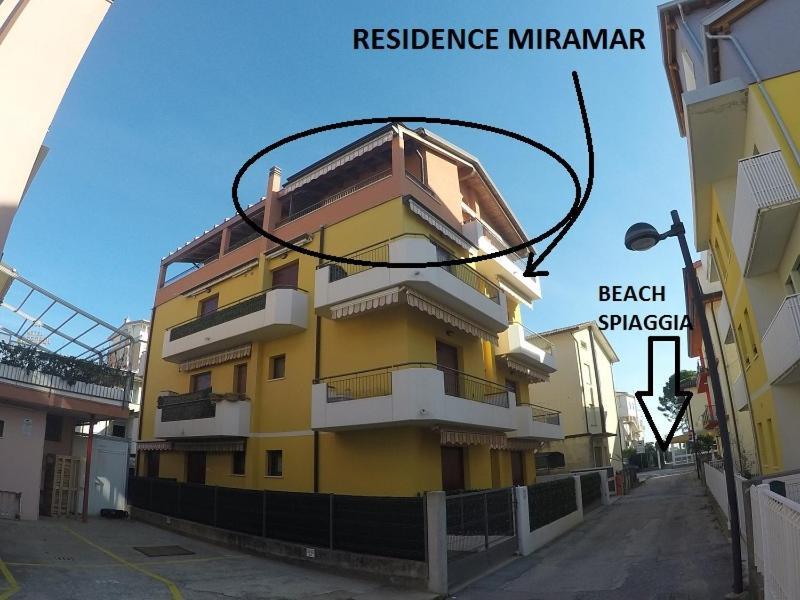 residence Miramar attico bilocale Caorle Esterno foto